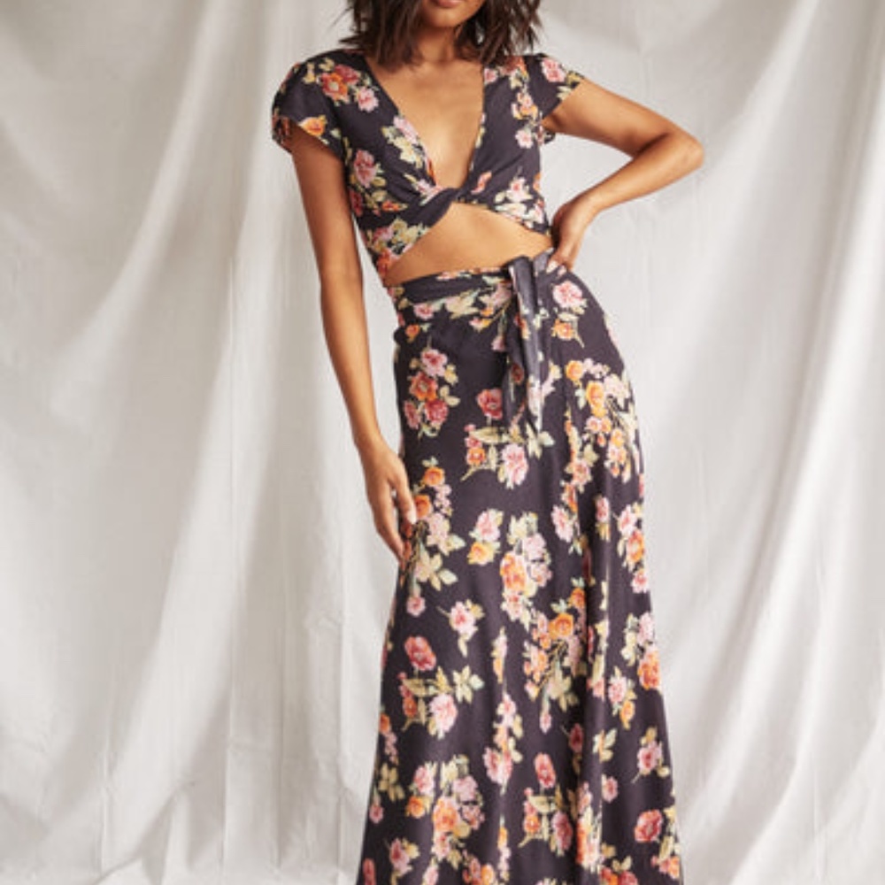 FLYNN SKYE Two Piece- Wrap Crop Top with High Waisted Skirt Large /Medium